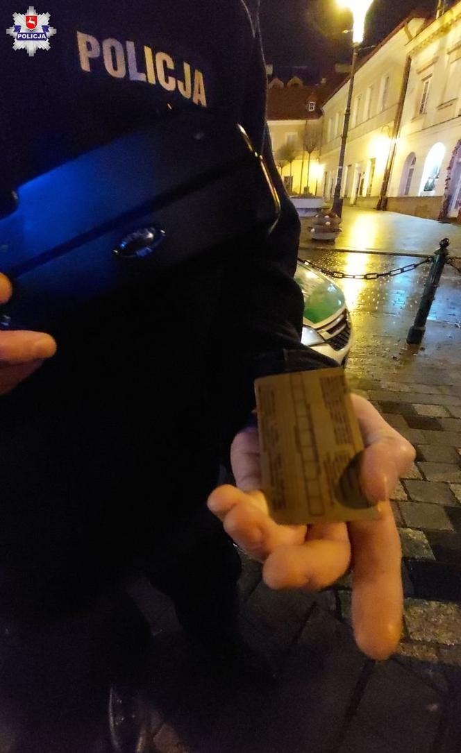 Policjanci skontrolowali taksówki „na aplikację”