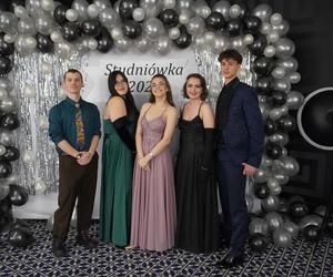 Ścianka na studniówce ZS nr 8