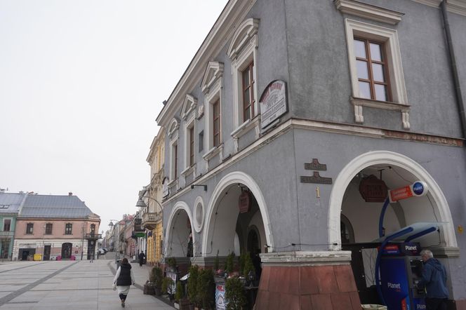 Stare kamienice w centrum Kielc