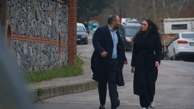 Dziedzictwo, odcinek 690. Gryzoń, Nana