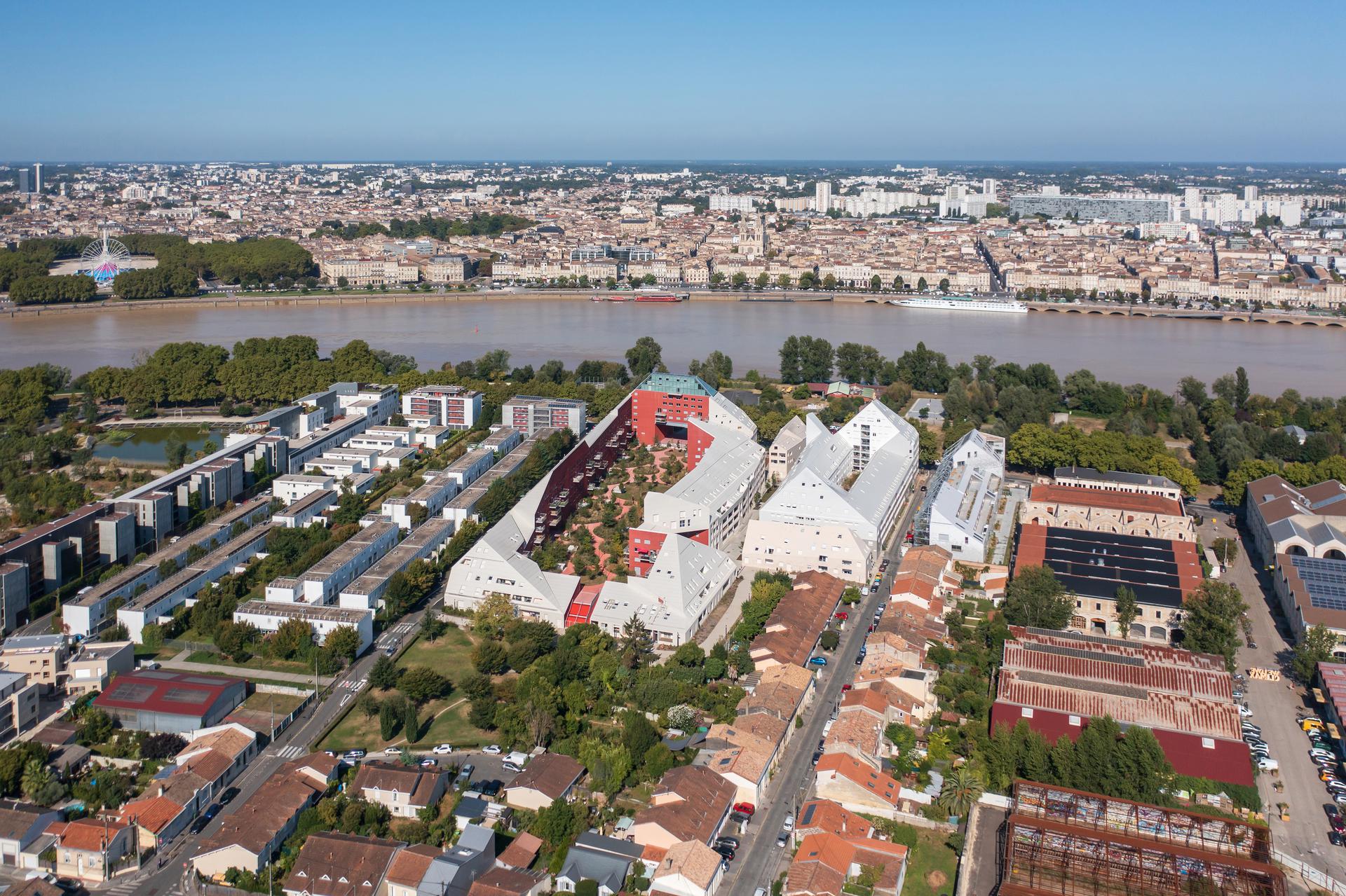 Apartamentowiec Ilot Queyries w Bordeaux_MVRDV_03