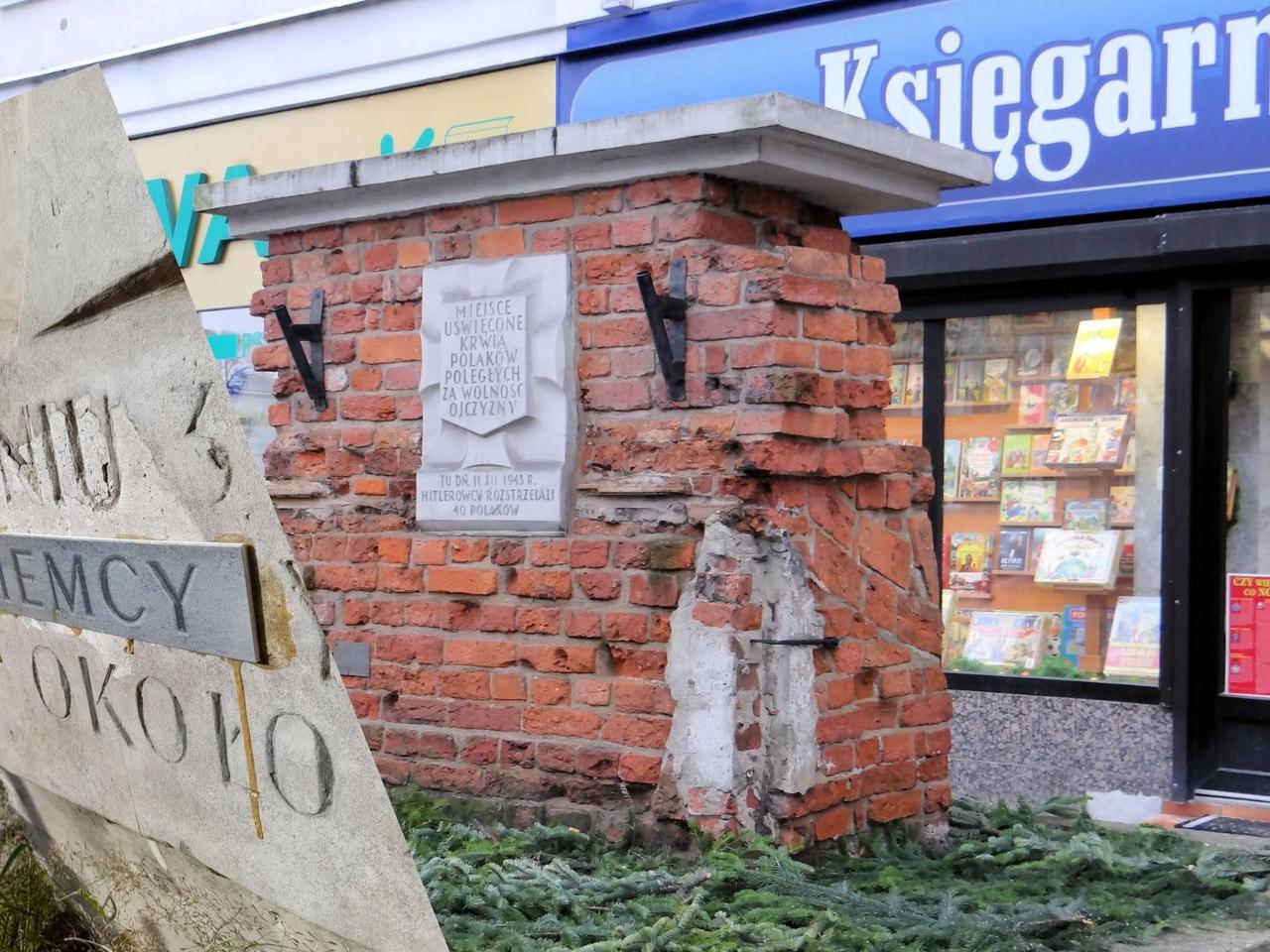 Ponad setka Tablic Tchorka uszkodzona! Wiadomo, kto stoi za ich dewastowaniem