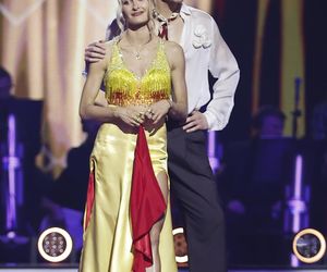 Maurycy Popiel, Sara Janicka