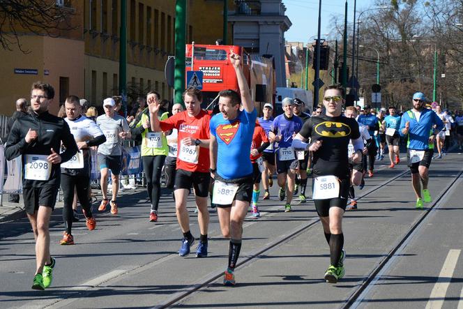 10. PKO Poznań Półmaraton - zdjęcia biegaczy