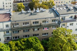 Słońce miało wpadać do każdego pokoju, a za oknami - ogród z basenem. Oto kamienice przy Al. Niepodległości i Asfaltowej