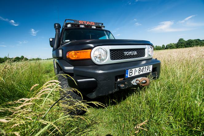 Toyota FJ Cruiser 4.0 V6 z instalacją CNG