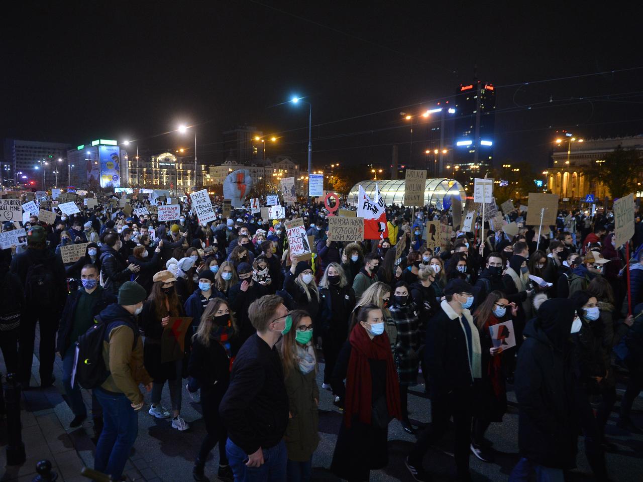 Strajk kobiet. Światowa gwiazda sportu zachwyca się Polkami! Niesamowity wpis [WIDEO]