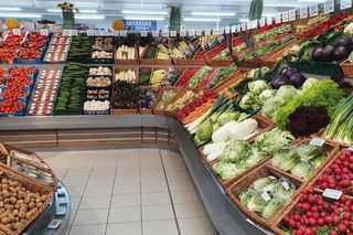 Otwarcie sklepu Mix Markt w Sosnowcu. Wcześniej było tam biuro Polska 2050‬. Otwierał Szymon Hołownia