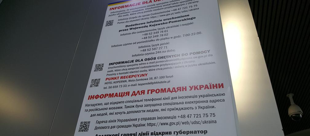 Punkt informacyjny dla Ukraińców na dworcu w Bydgoszczy