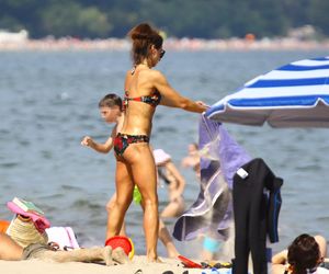 Marta Kaczyńska nad Bałykiem niczym grecka bogini!