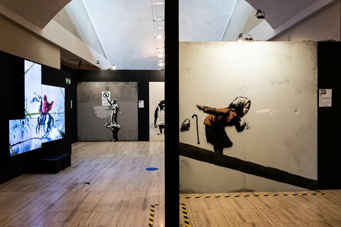 Banksy w Warszawie. Gdzie i kiedy będzie można obejrzeć prace najbardziej tajemniczego artysty? 