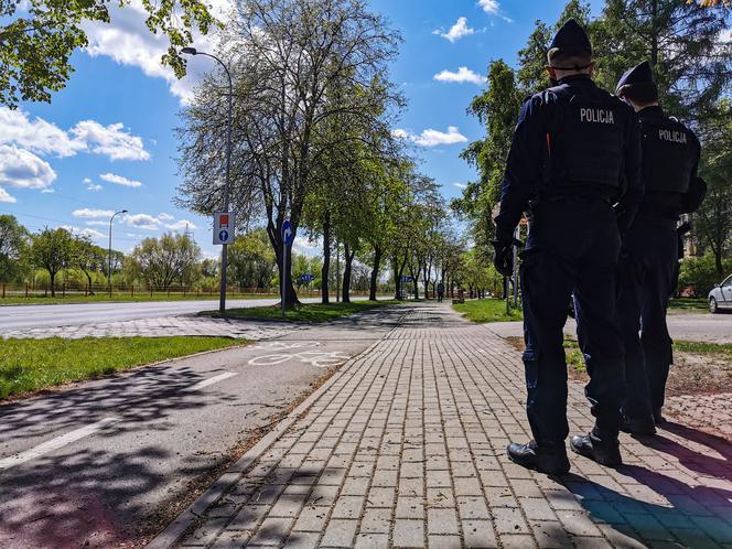 Policjanci kontrolują rowery w Białymstoku