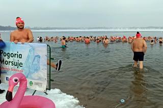 Pogoria morsuje w Dąbrowie Górniczej w mroźną niedzielę