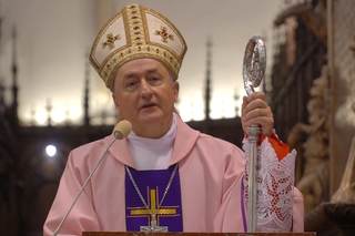 Historyczna decyzja! Biskup ZAMKNĄŁ kościoły w diecezji tarnowskiej!