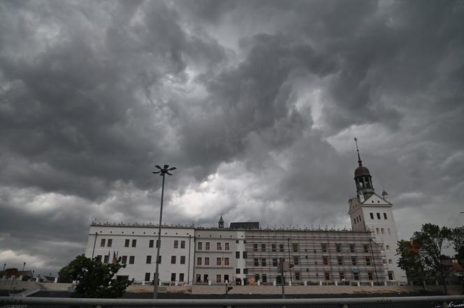 Zachodniopomorskie: Po burzach i ulewach ponad 160 interwencji strażaków