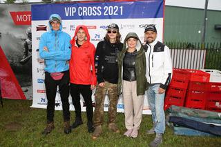 Gwiazdy w terenowych samochodach dzielnie walczyły w zawodach VIP Cross