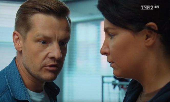 M jak miłość odc. 1624. Paweł (Rafał Mroczek), Majka (Laura Samojłowicz)