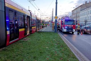 Zderzenie dwóch tramwajów w Łodzi! Kilka osób zostało rannych [ZDJĘCIA].