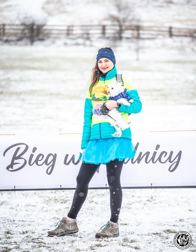 Bieg w spódnicach i sukienkach na Jurze