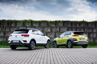 Hyundai Kona 1.6 T-GDi 4WD DCT vs. Volkswagen T-Roc 2.0 TSI 4Motion DSG