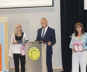Jubileusz 40-lecia połączony był ze świętem szkoły, ponieważ obchodzi ona również 28. rocznicę nadania imienia.