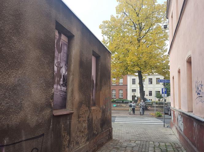 Piękno bez retuszu. Nietypowa galeria fotografii Petera Lindbergha w Lesznie