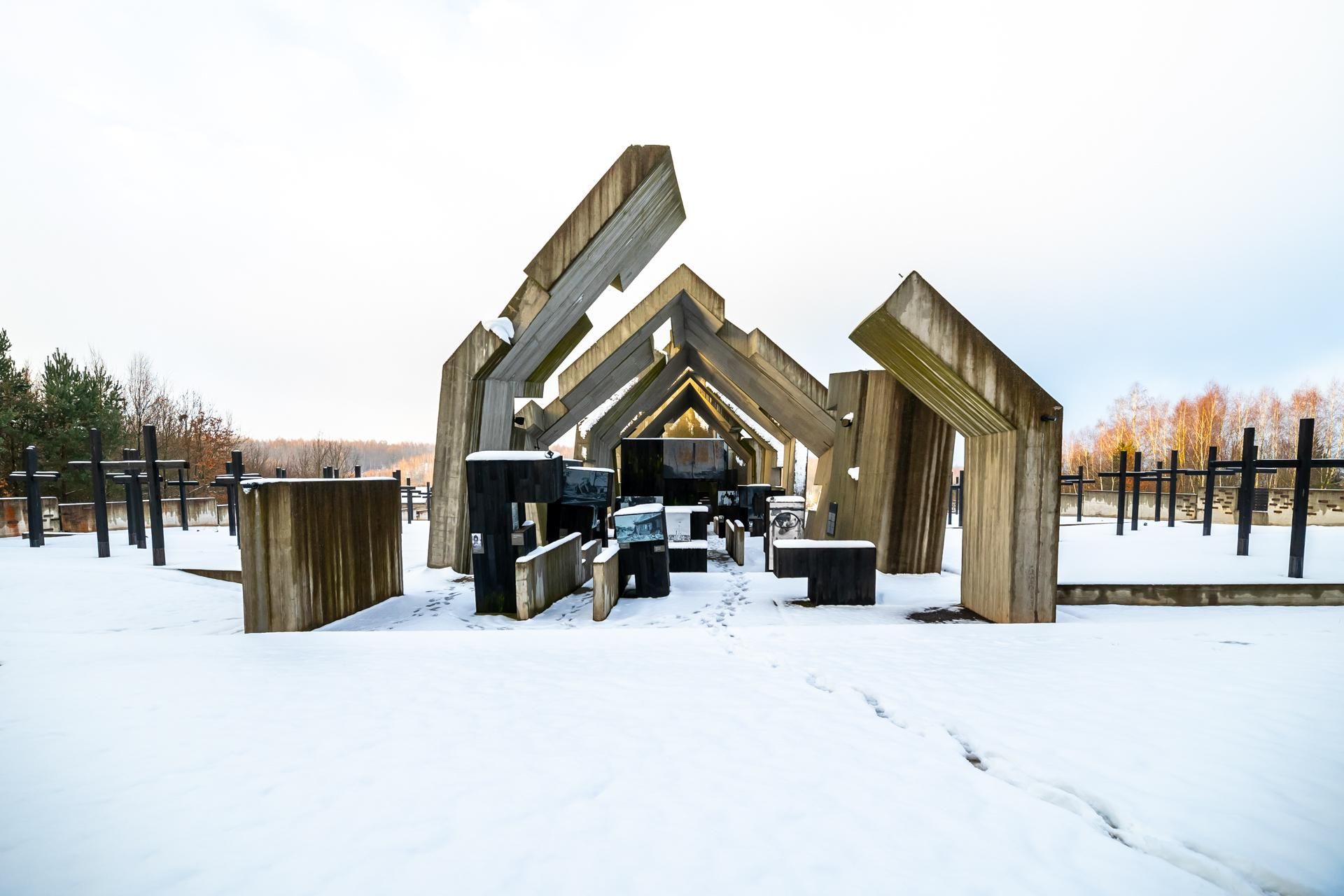 Mauzoleum Martyrologii Wsi Polskich w Michniowie