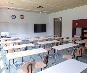 Dodatkowe 400 zł na ucznia. Część pieniędzy można dostać jeszcze w wakacje!