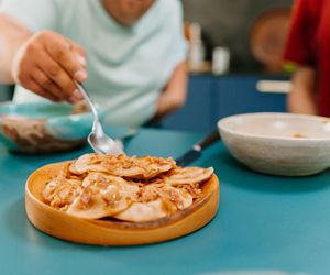 Ciasto na pierogi z mąki orkiszowej. Oto zdrowsza wersja