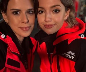 Na sygnale na planie. Britney (Paulina Zwierz), Martyna (Monika Mazur)