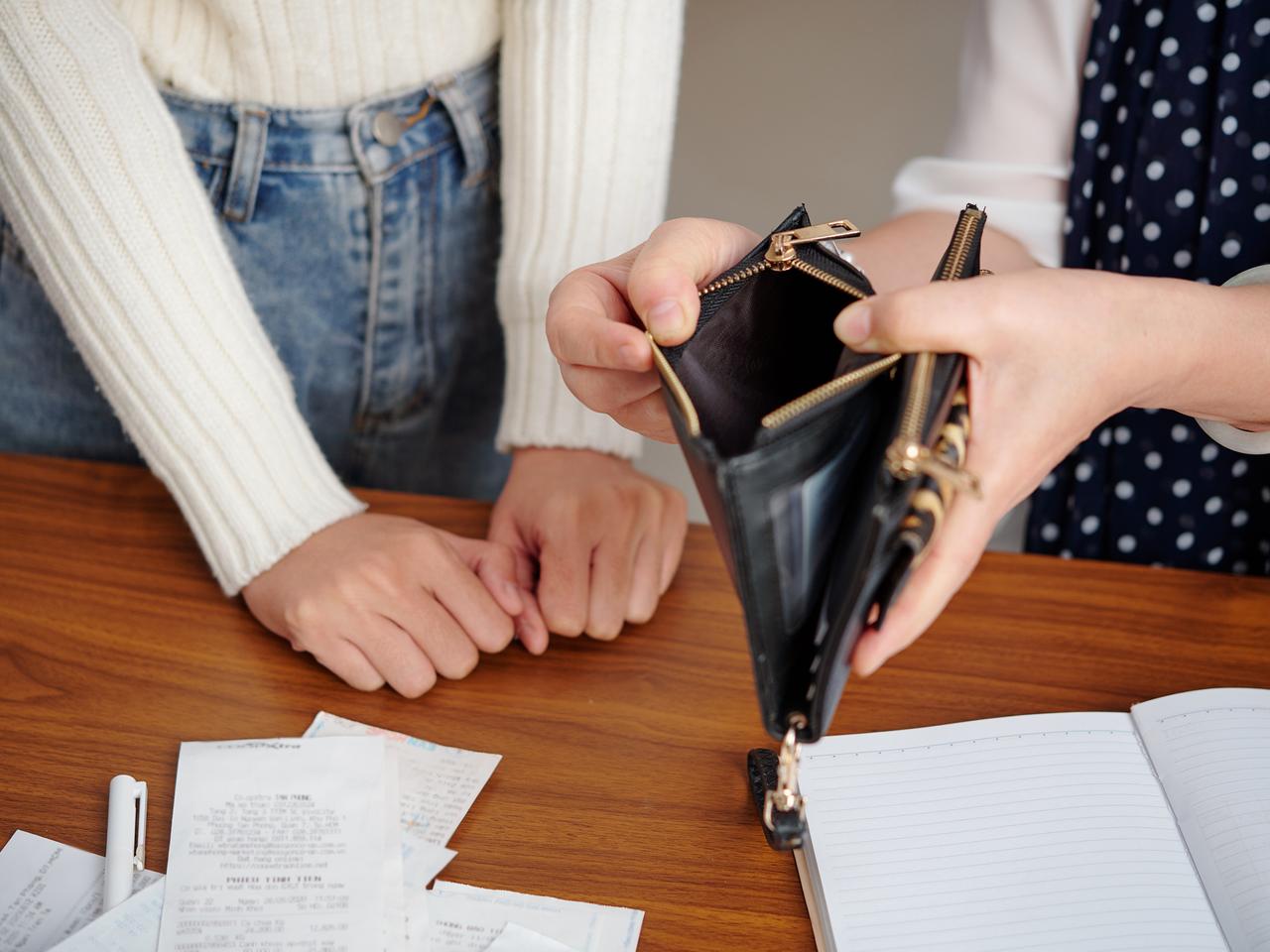 Nowe i stare świadczenia na dzieci w 2022. Na jaką pomoc mogą liczyć rodziny w tym roku?  