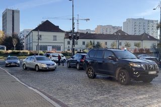 Policja zatrzymała podejrzanego o atak na biuro PO