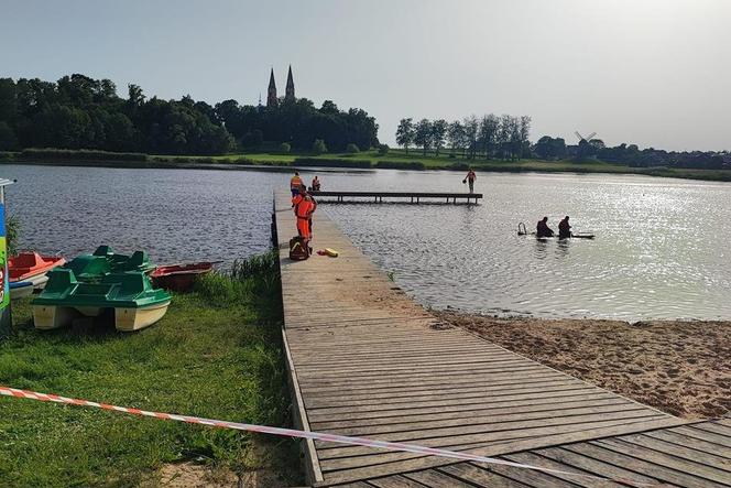 Tragiczny weekend nad wodą w Podlaskiem. Dwie osoby utonęły, wznowiono poszukiwania na jeziorze Rajgrodzkim 