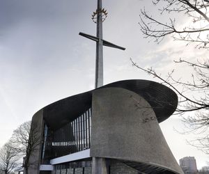 Kościół Matki Bożej Królowej Polski („Arka Pana”) – Kraków, Nowa Huta