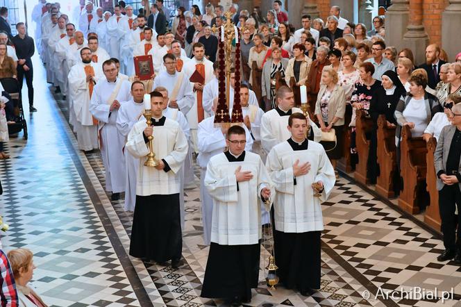 Nowi księża w Archidiecezji Białostockiej [ZDJĘCIA]