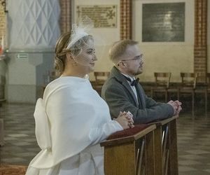 Pamiętacie ślub Semeniuk i Patkowskiego? Małżonkowie z PiS niebawem będą obchodzić skórzaną rocznicę ślubu 