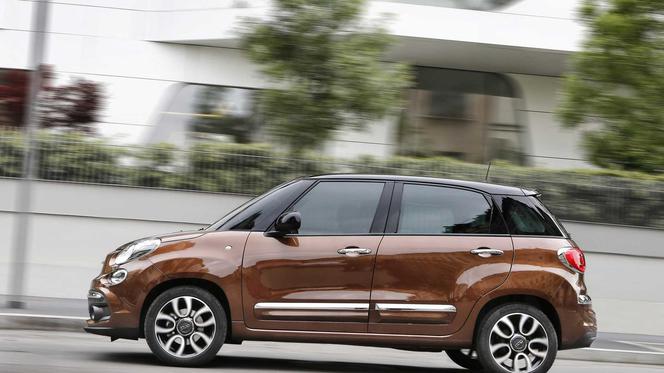 Fiat 500L Lifting