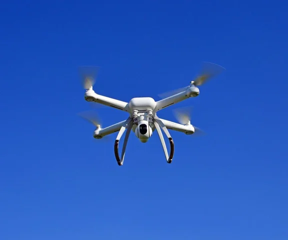 Latanie dronem w Polsce. To musisz wiedzieć, aby uniknąć kary