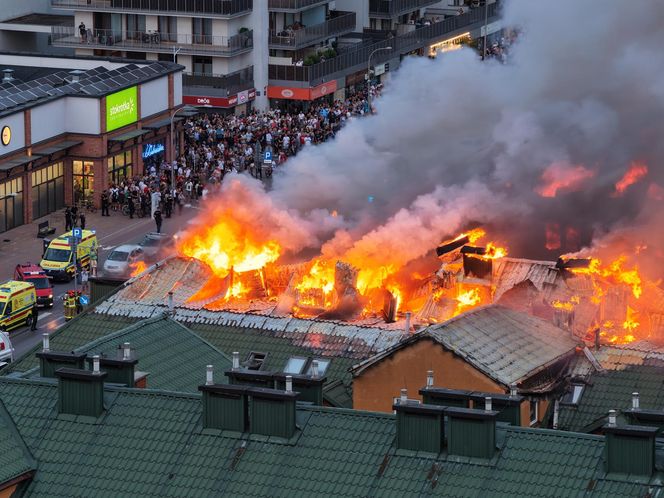 Pożar bloku w Ząbkach. Przerażające zdjęcia z miejsca tragedii