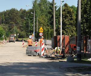 Garnki drżą, a ludzie grzmią. „Ten remont nie daje nam żyć”. Uciążliwa przebudowa niszczy życie mieszkańców