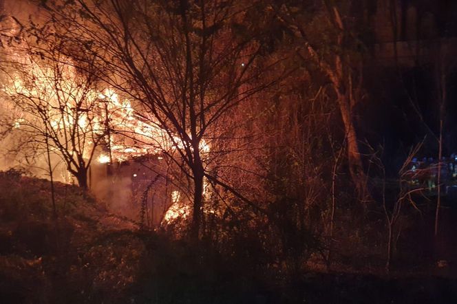 Pożar pustostanu przy ulicy Nadbystrzyckiej w Lublinie! Zginęły trzy osoby