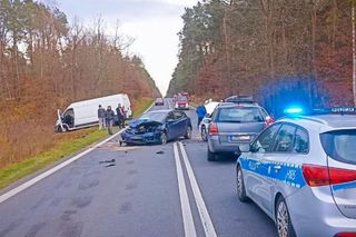 Groźny wypadek w woj. mazowieckim. Trzy kobiety i niemowlę trafiły do szpitala
