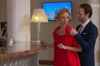 Barwy szczęścia odc. 1942. Anita (Karolina Porcari), Szymon (Maciej Marczewski)