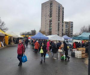 Bazarek Na Dołku w Warszawie