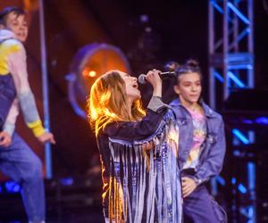 Otarła się o zwycięstwo w The Voice Kids. Teraz ma popularnego chłopaka i zachwyca urodą