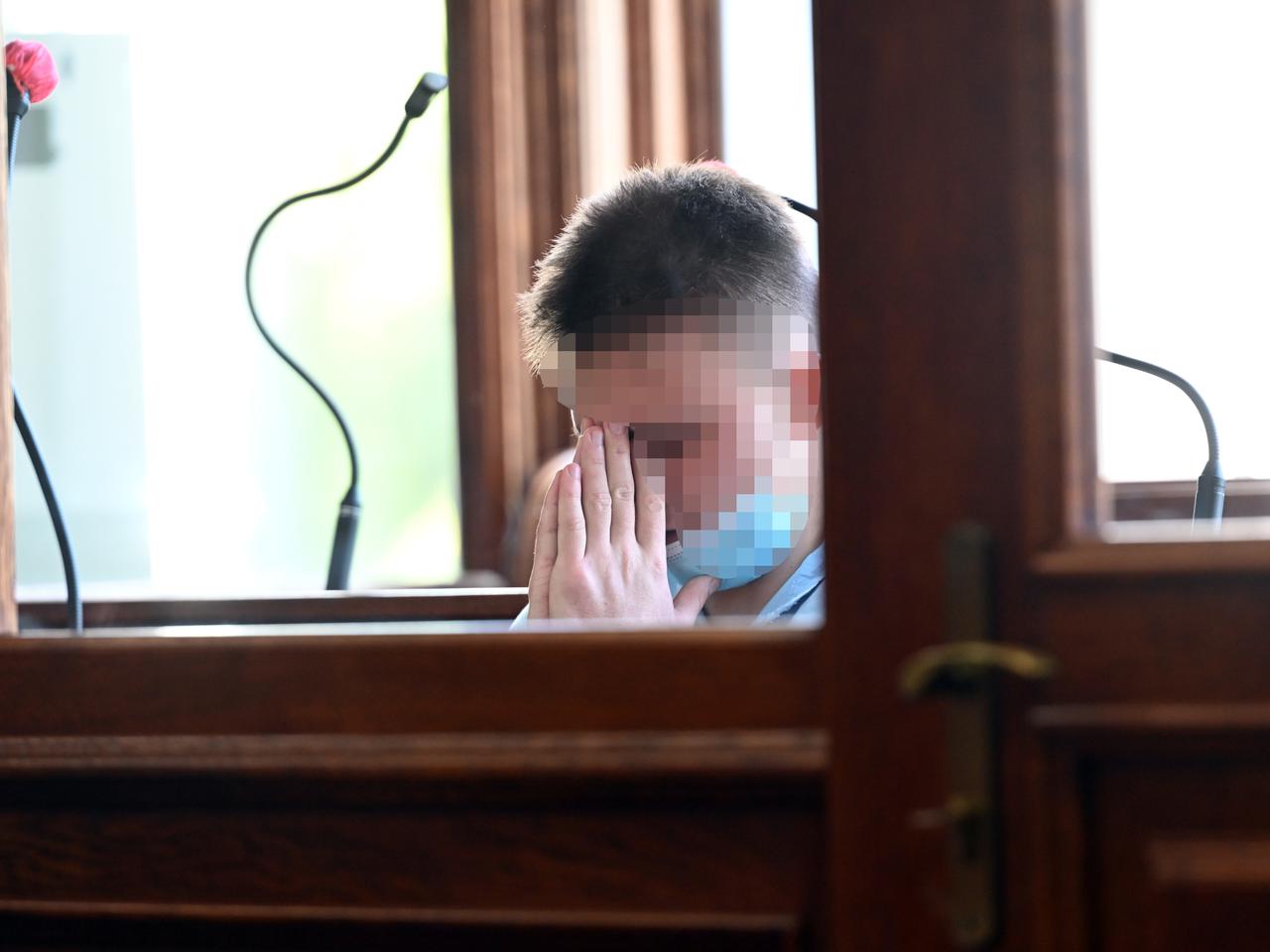 Z zazdrości zabił najlepszego kolegę. 17-letni Adrian zaczaił się na klatce schodowej