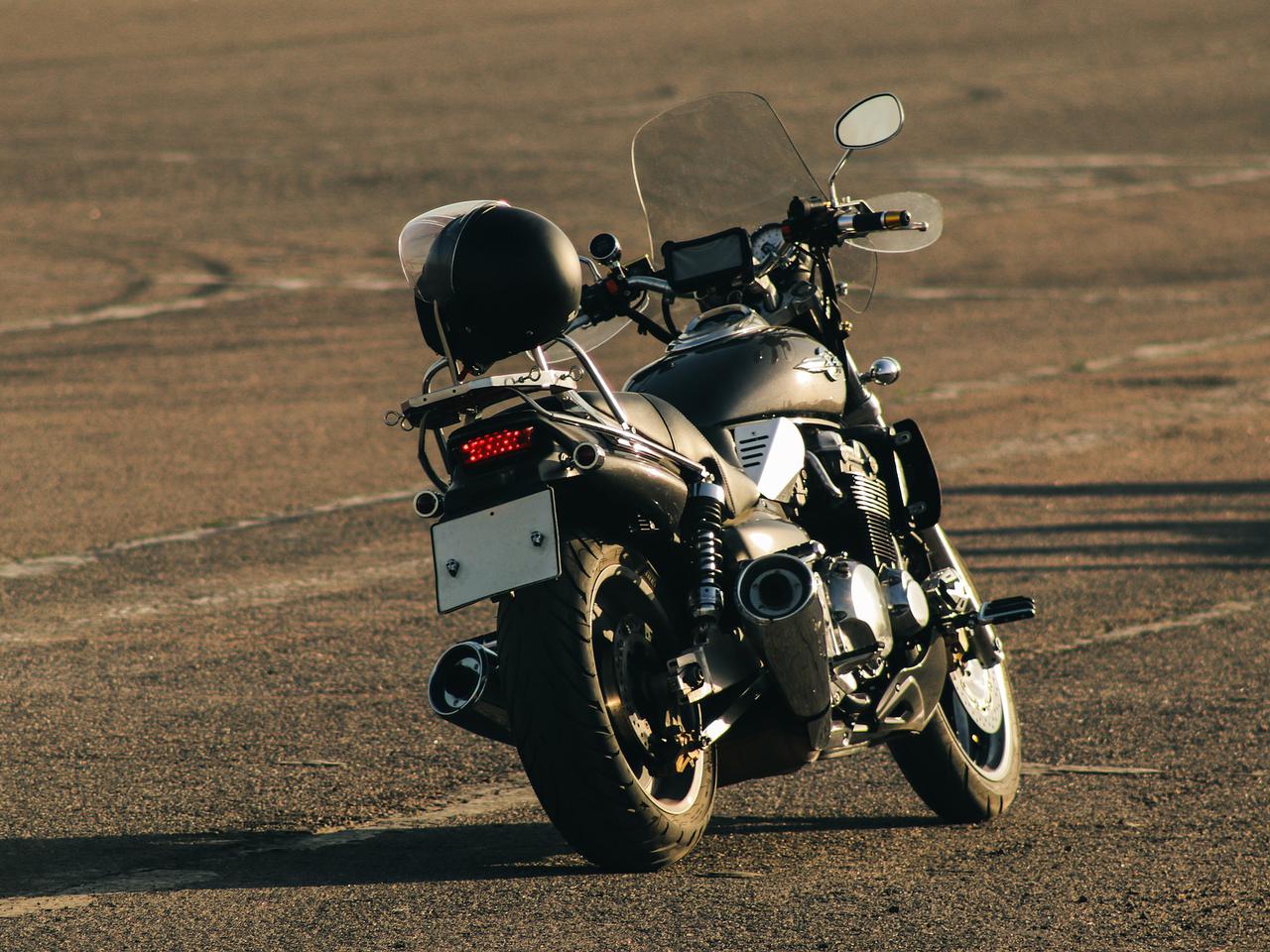 Przede wszystkim zdrowy rozsądek! Motocykliści lada moment rozpoczną sezon