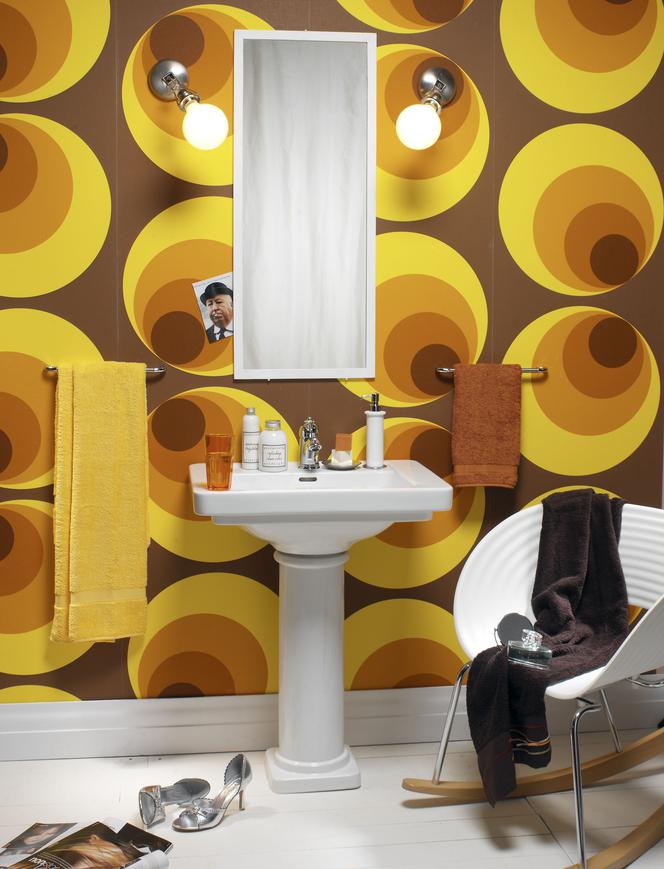 Tapeta w łazience w geometryczne wzory