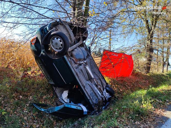 Pawłowice: Samochód zderzył się z autobusem. Jedna osoba zginęła, wielu rannych [ZDJĘCIA]