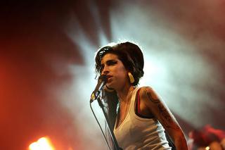 Amy Winehouse - gwiazda zmarła 8 lat temu. Co było powodem śmierci artystki? 